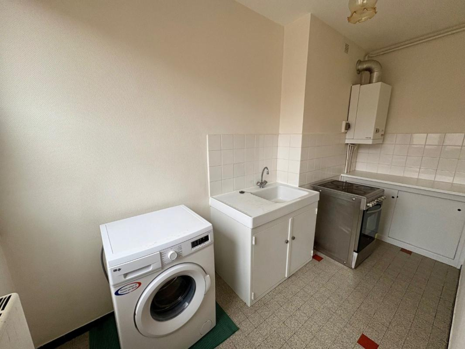 Image_5, Studio, Roanne, ref :112031