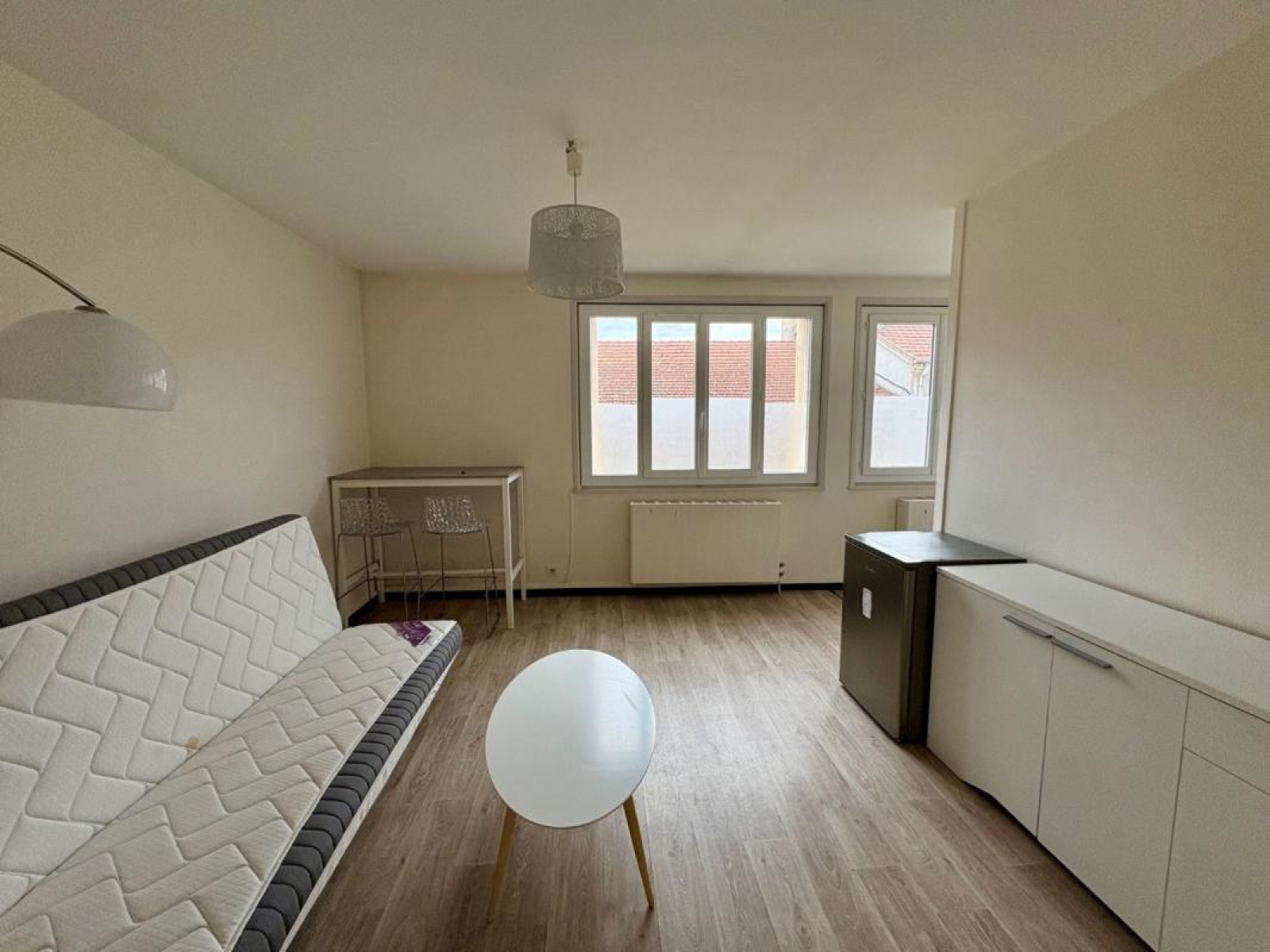 Image_4, Studio, Roanne, ref :112031