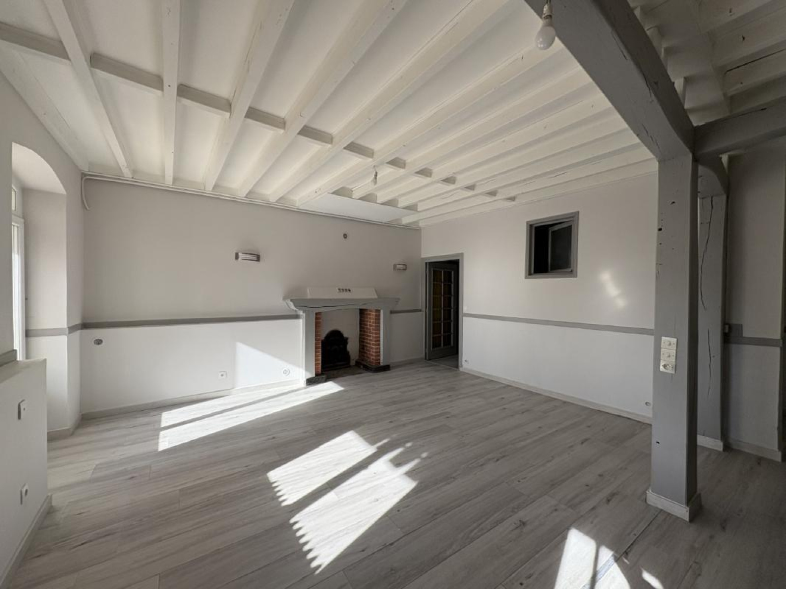 Image_2, Appartement, Saint-Germain-Lespinasse, ref :111997