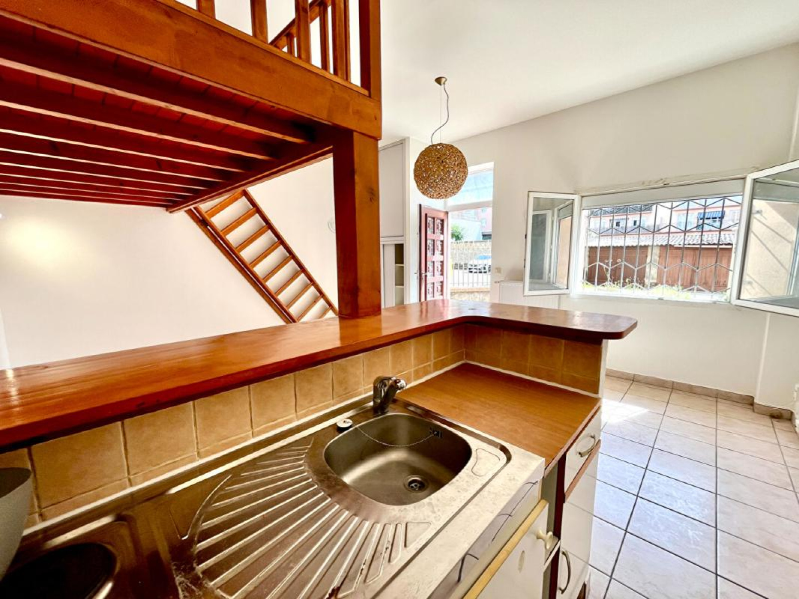 Image_3, Studio, Villeurbanne, ref :11885PDFR