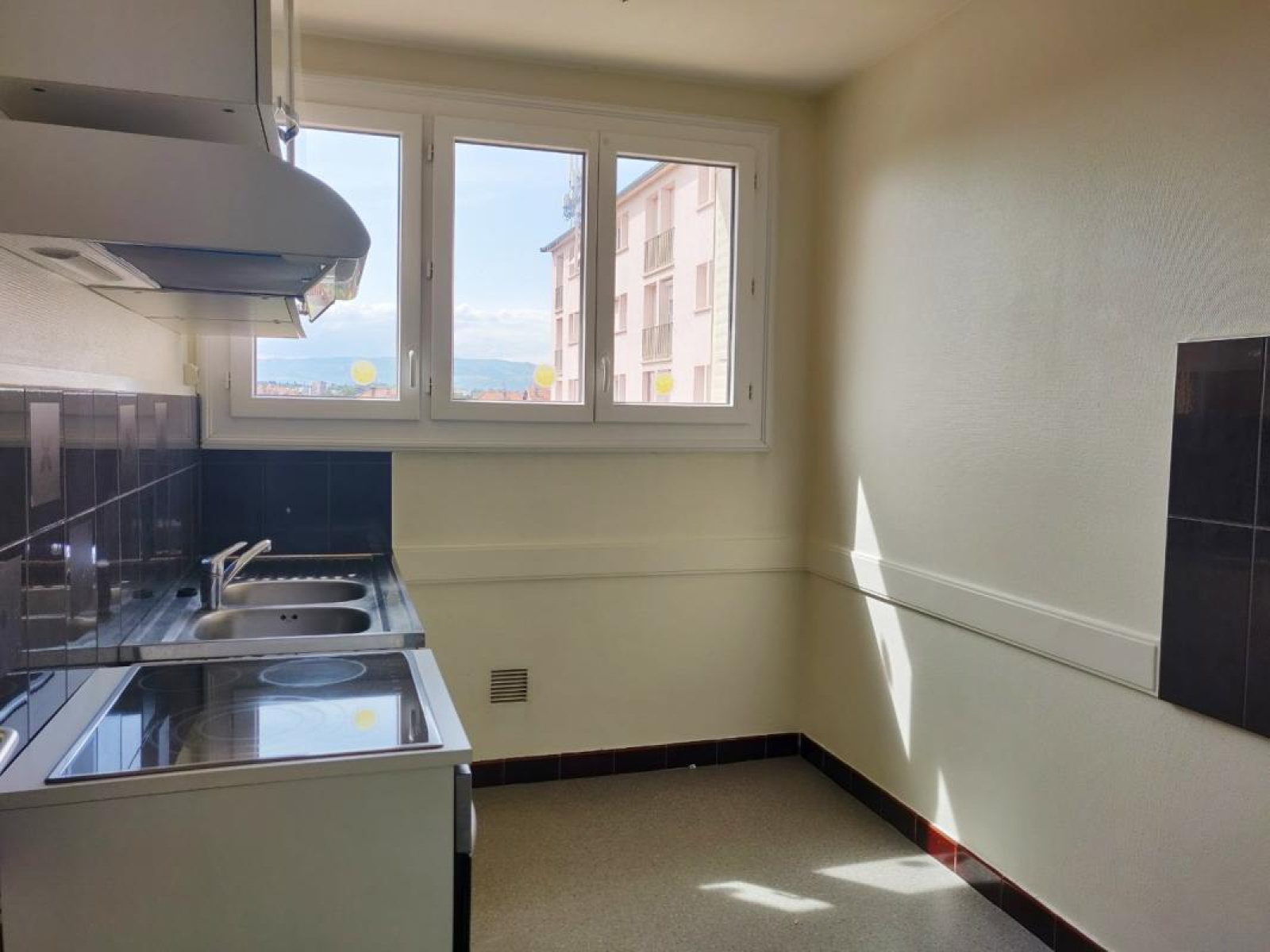 Image_3, Appartement, Roanne, ref :112933