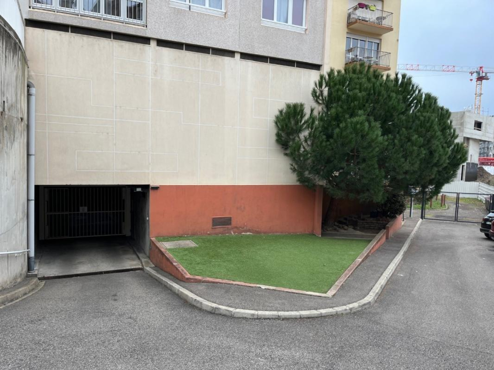 Image_2, Garage, Roanne, ref :109623