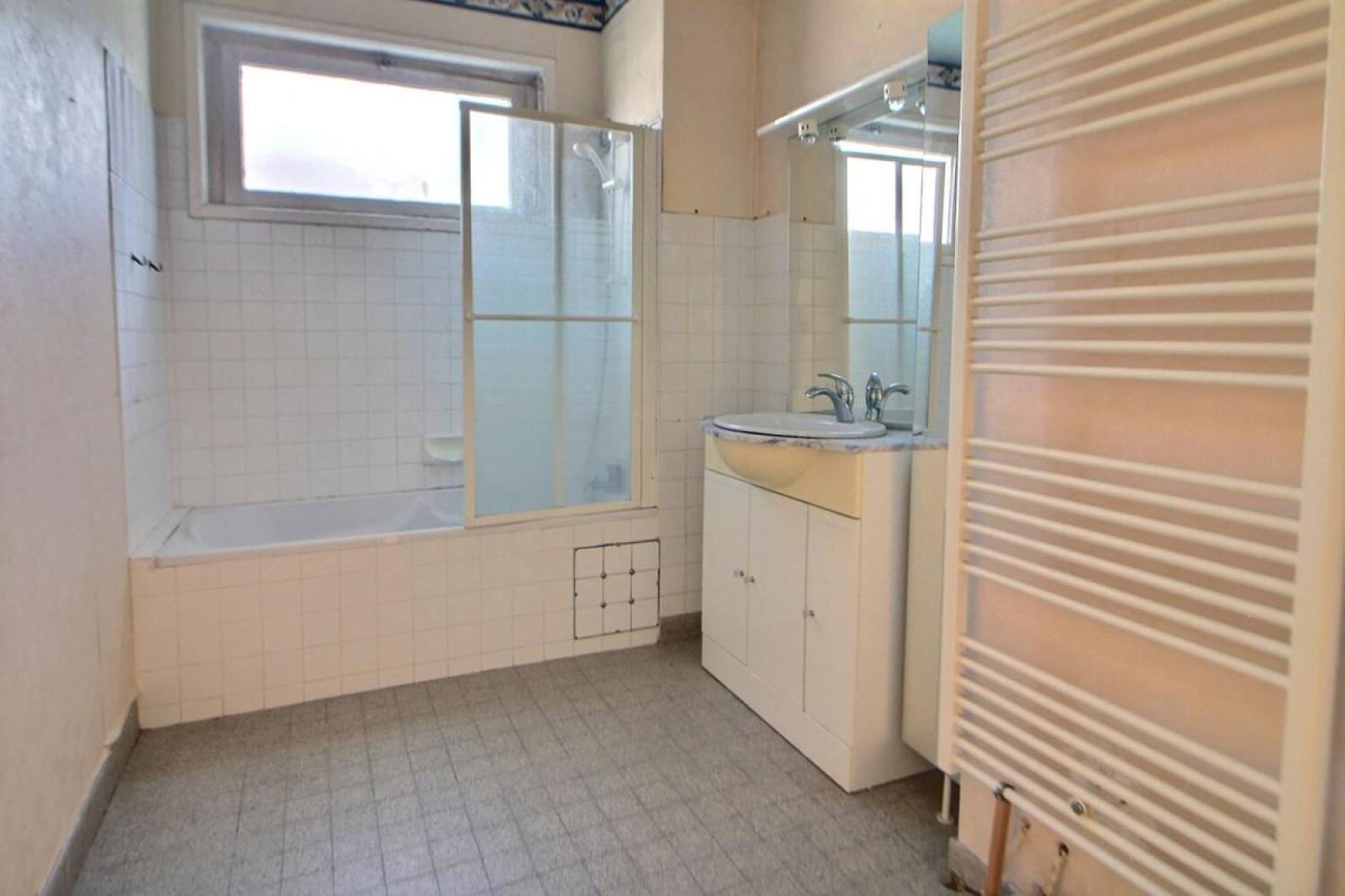Image_5, Appartement, Riorges, ref :CAT1743H
