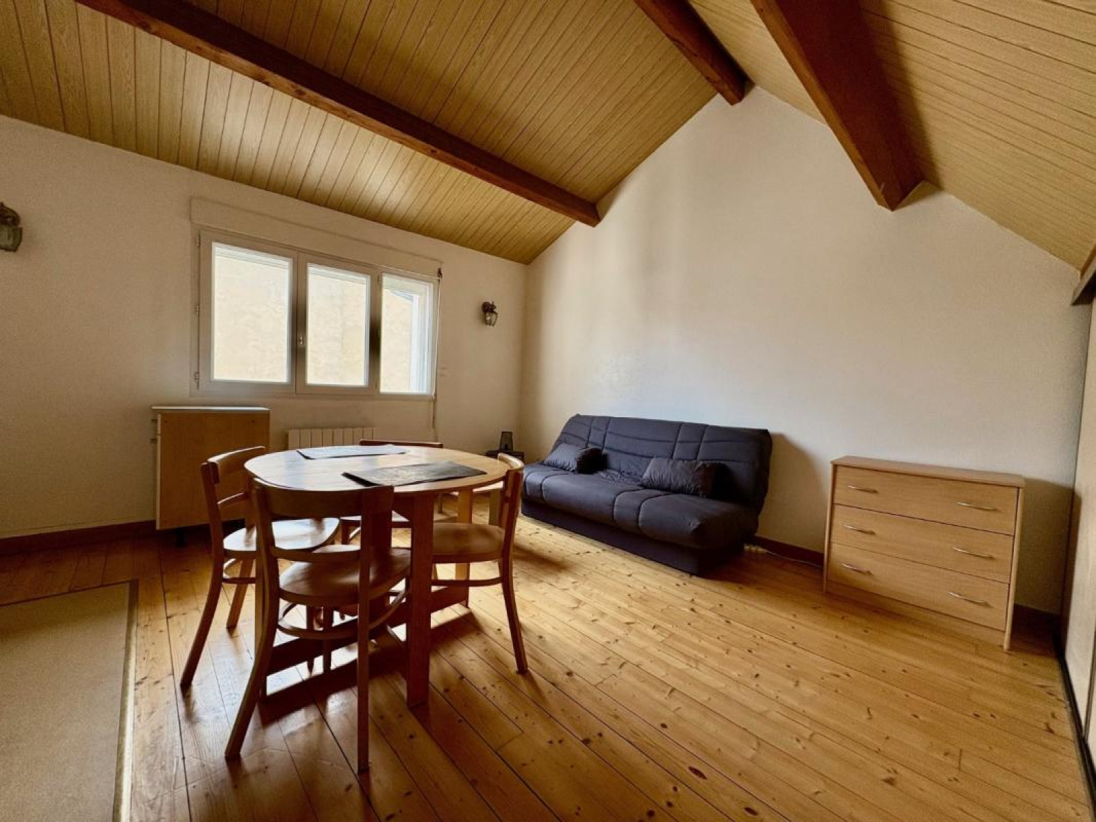 Image_5, Studio, Roanne, ref :125055
