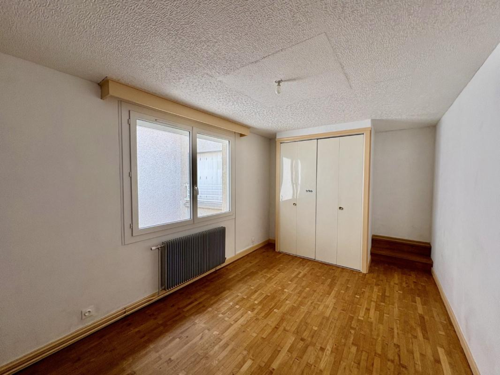 Image_9, Appartement, Saint-Symphorien-de-Lay, ref :112786