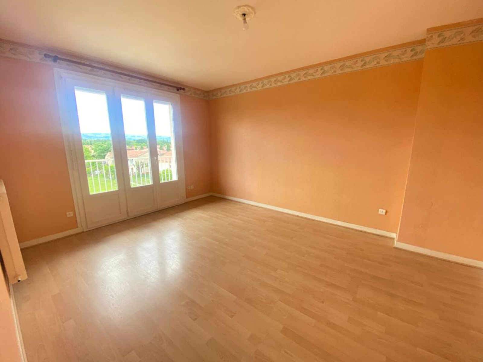 Image_3, Appartement, Le Coteau, ref :MG1861
