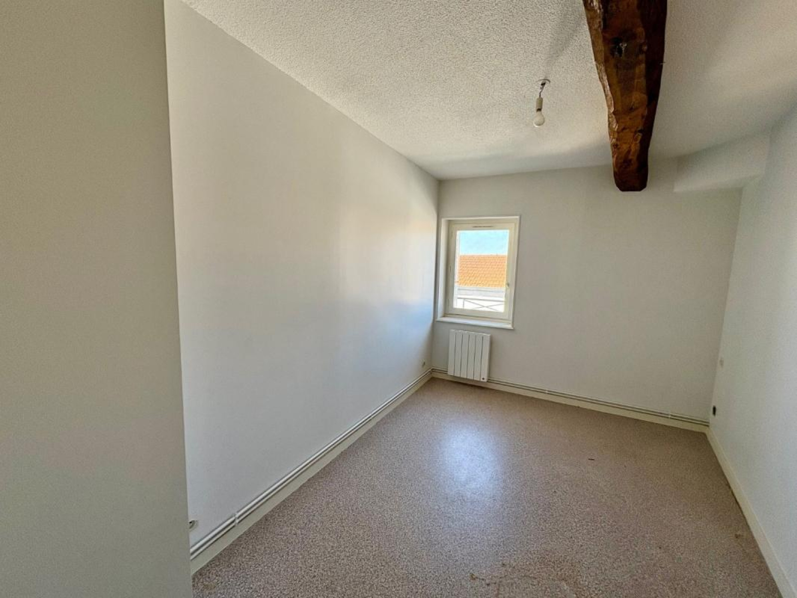 Image_4, Appartement, Neulise, ref :90282