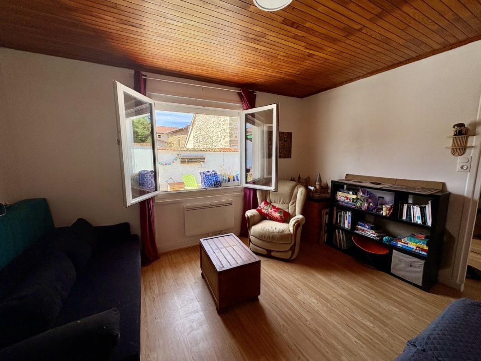 Image_4, Appartement, Lay, ref :116111