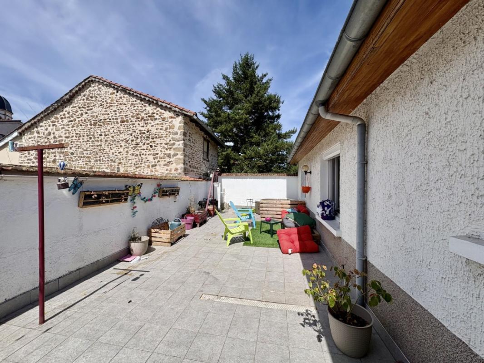 Image_1, Appartement, Lay, ref :116111