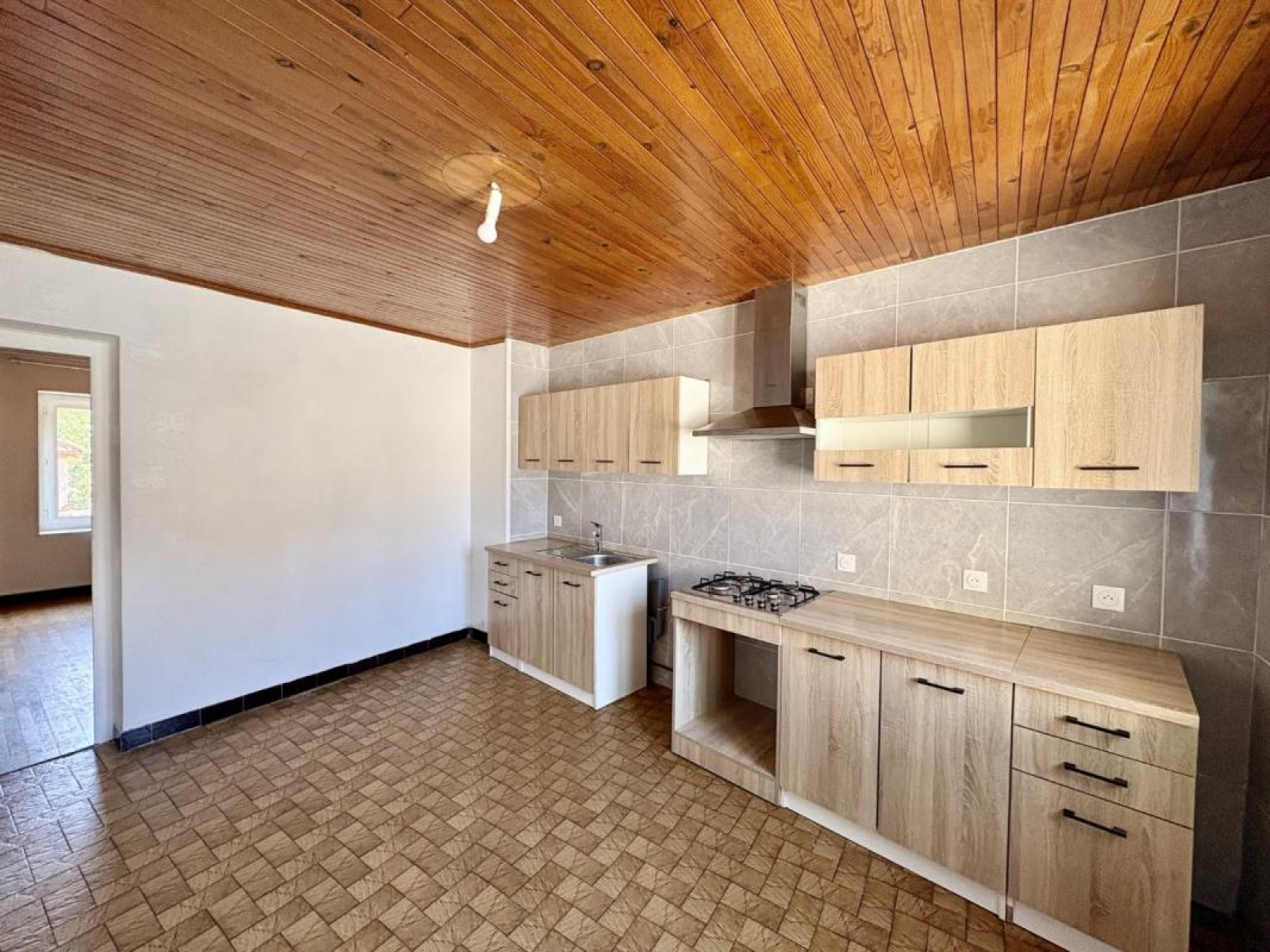 Image_4, Appartement, Lay, ref :116111