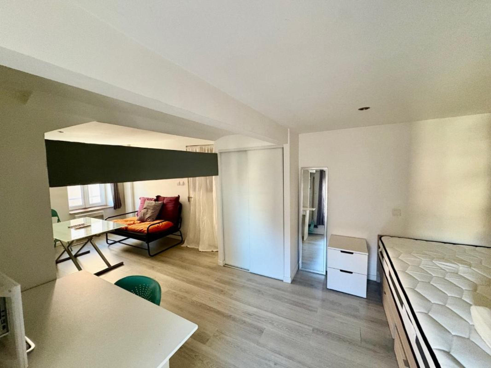 Image_7, Studio, Roanne, ref :112257