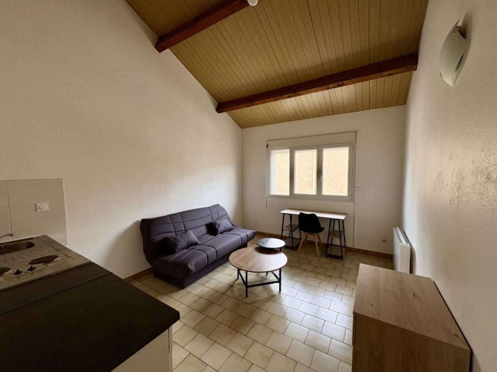 Image_3, Studio, Roanne, ref :100646