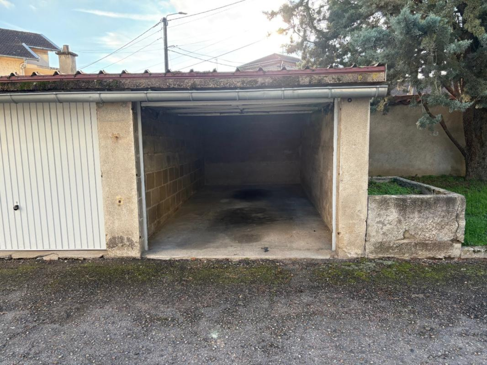 Image_3, Garage, Roanne, ref :108235