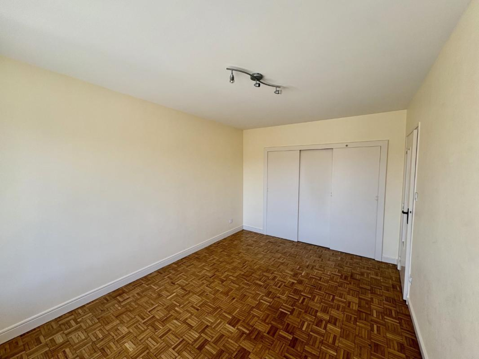 Image_4, Appartement, Roanne, ref :110300