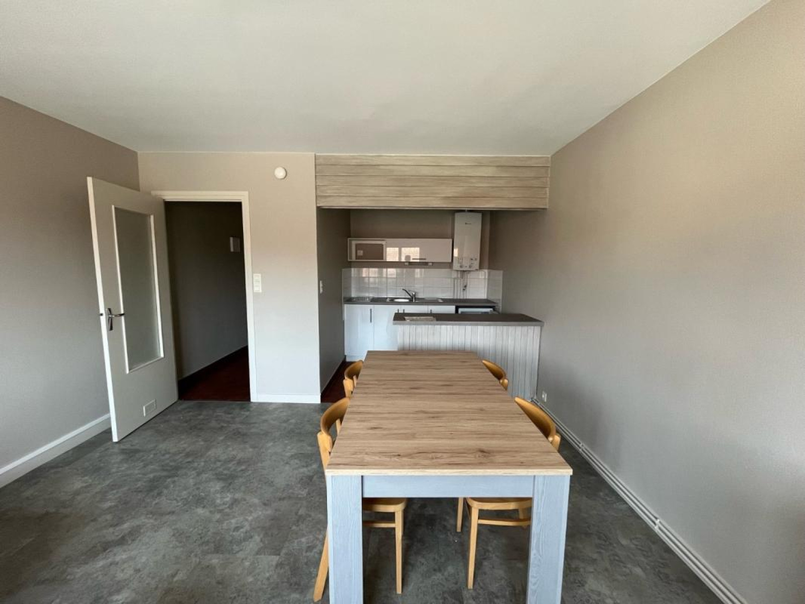 Image_3, Studio, Roanne, ref :117542