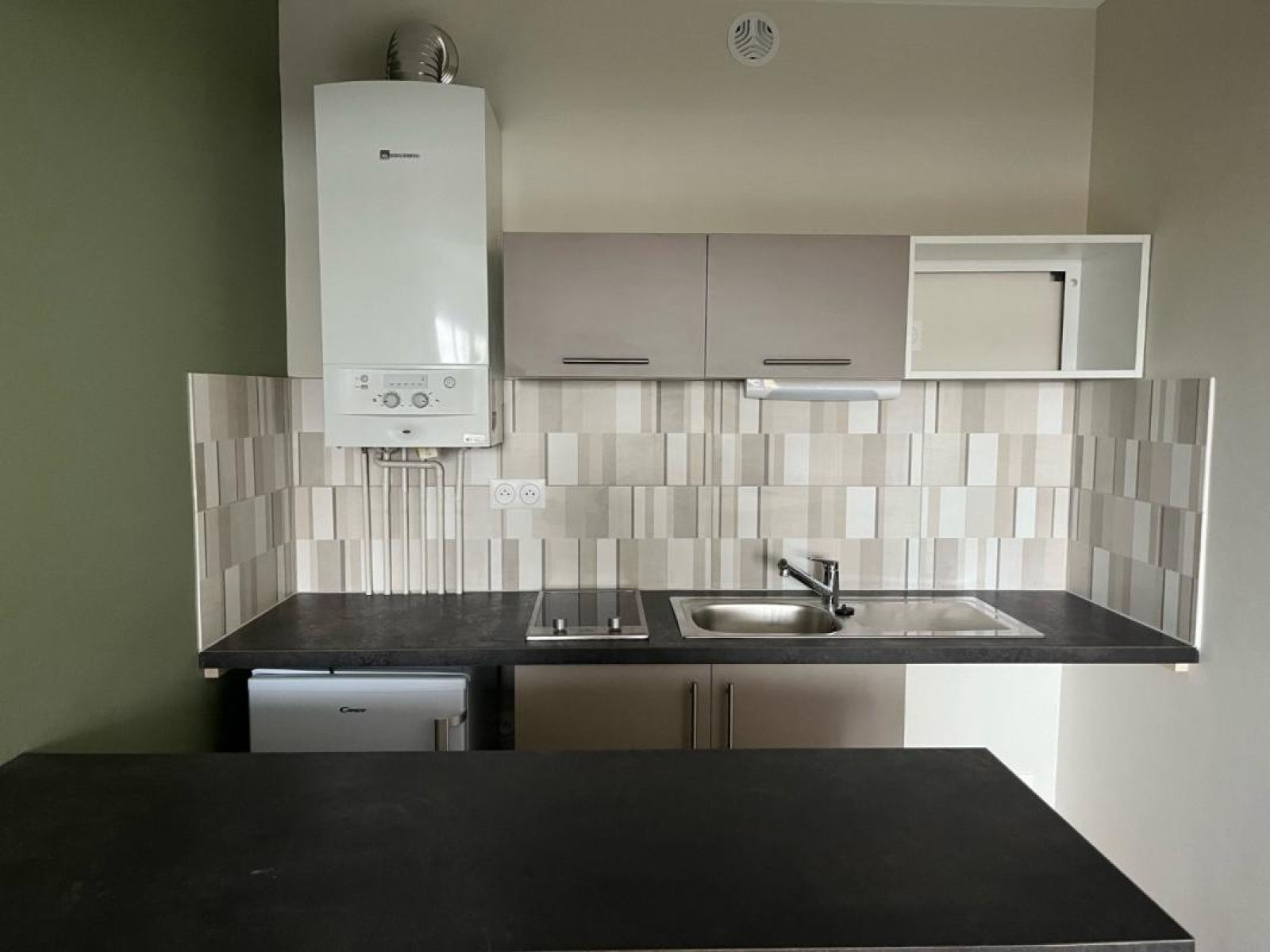 Image_3, Studio, Roanne, ref :122703