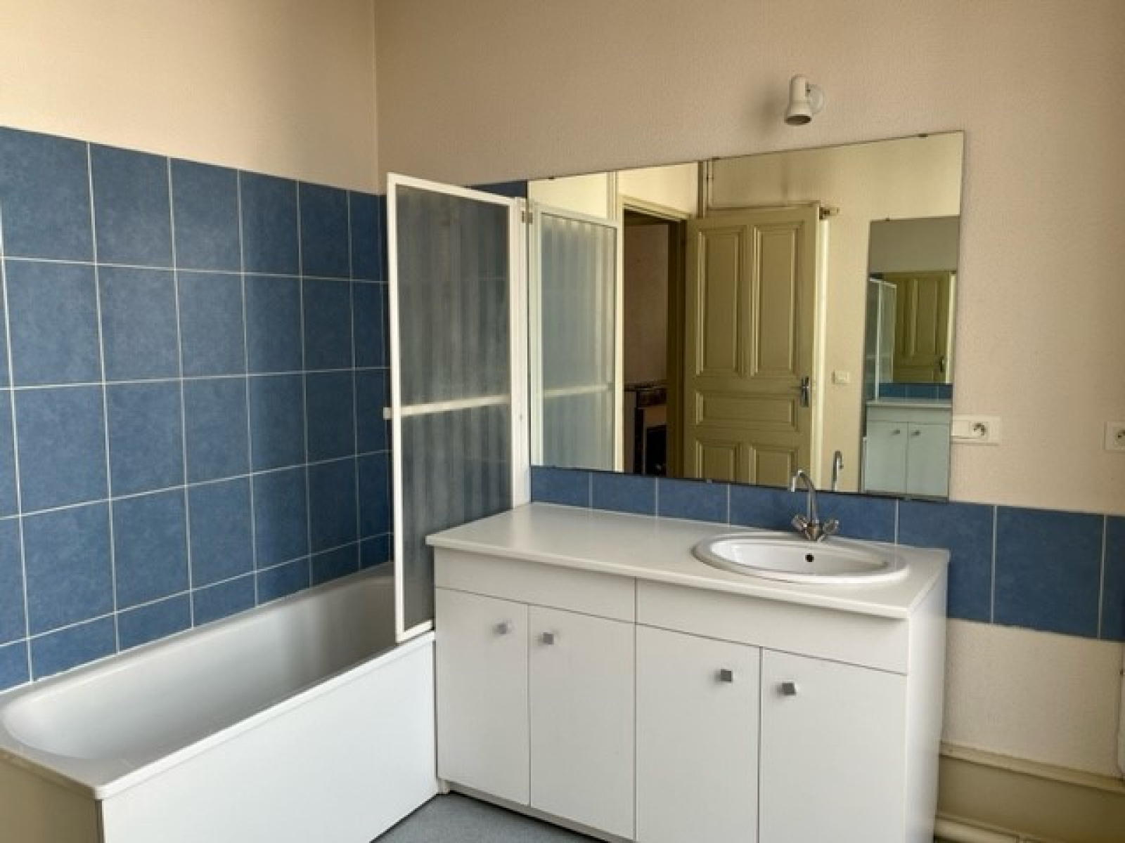 Image_4, Appartement, Roanne, ref :102984