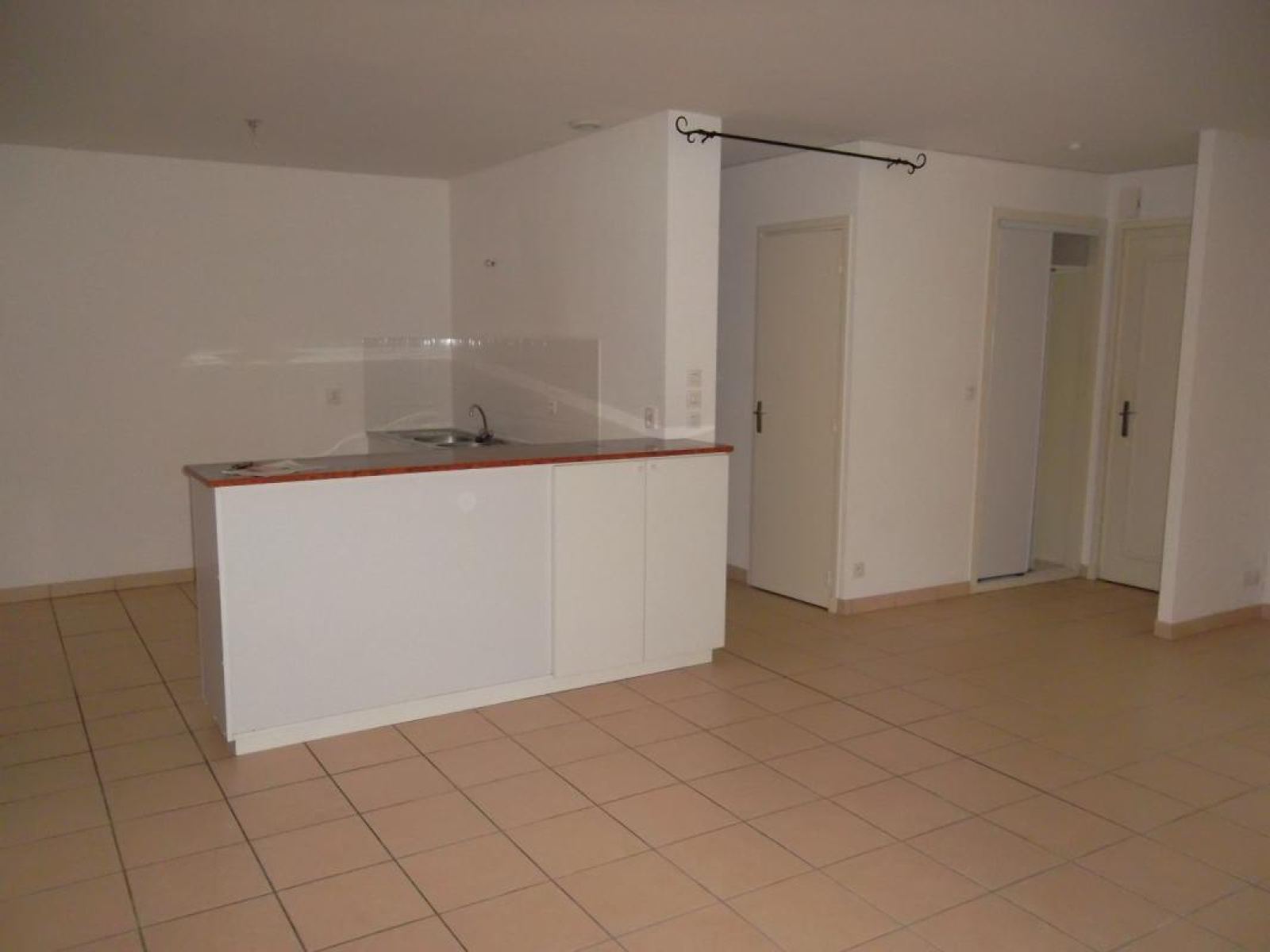 Image_1, Appartement, Le Coteau, ref :123129