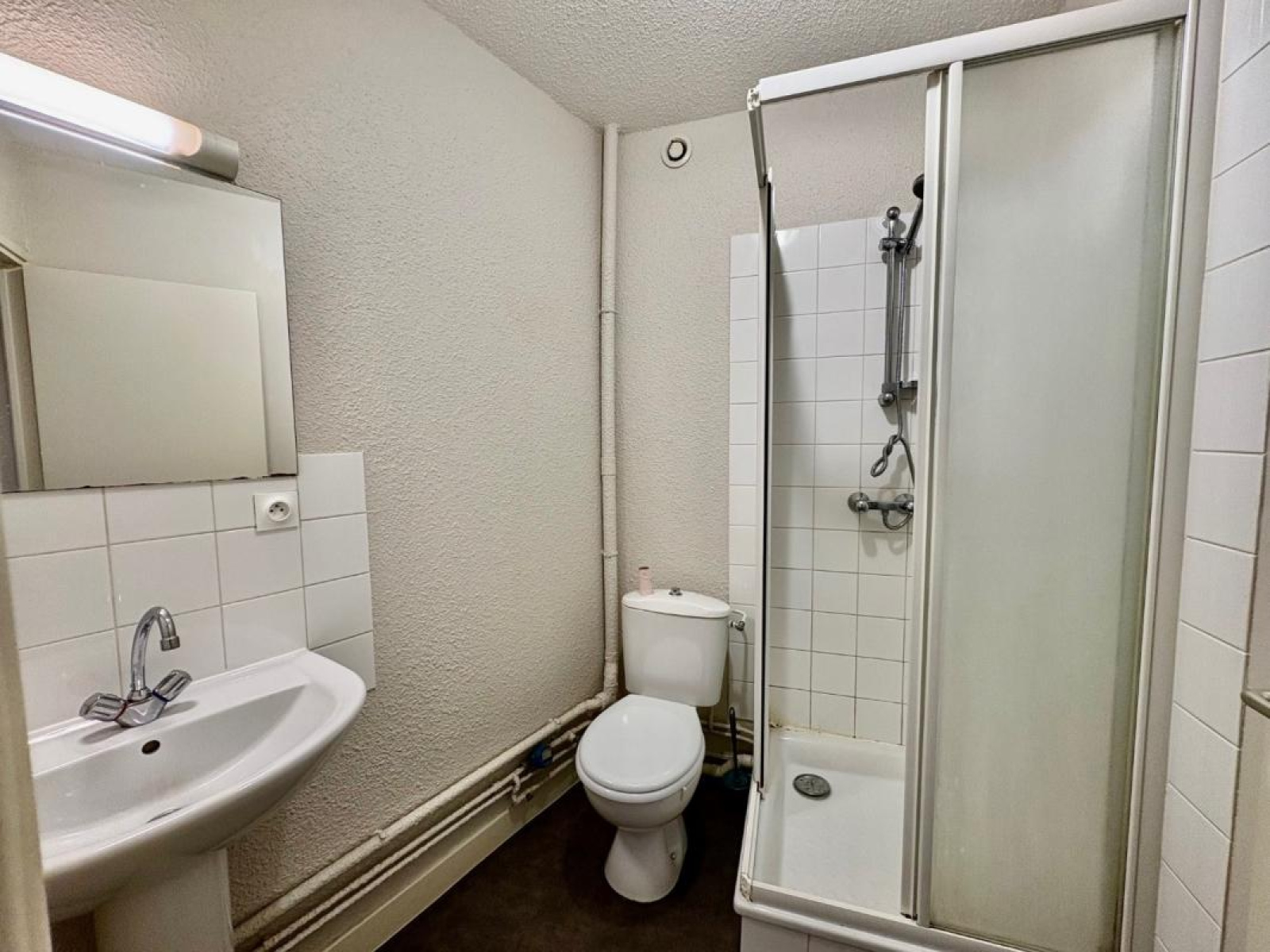 Image_4, Studio, Roanne, ref :108878