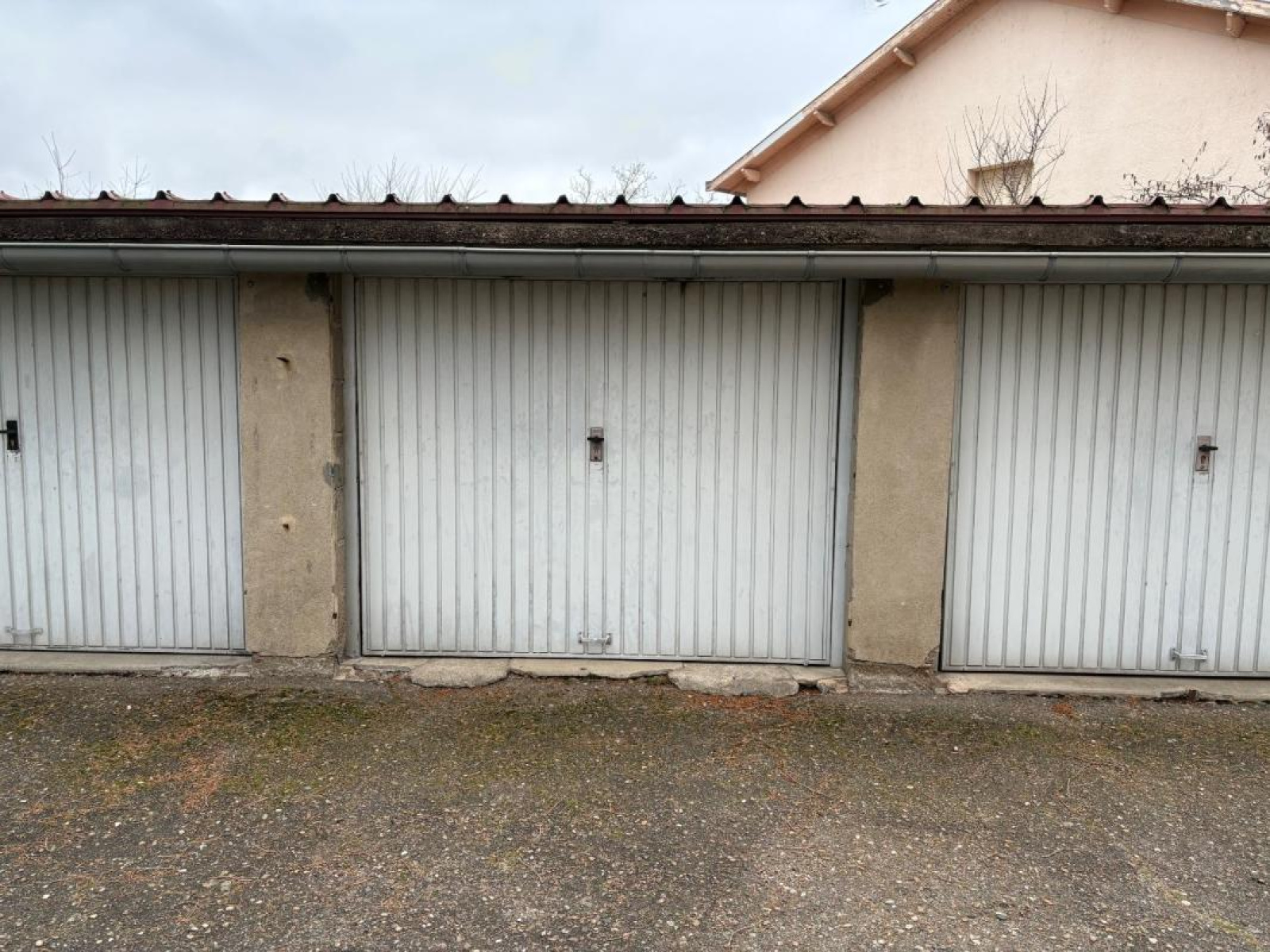 Image_1, Garage, Roanne, ref :123307