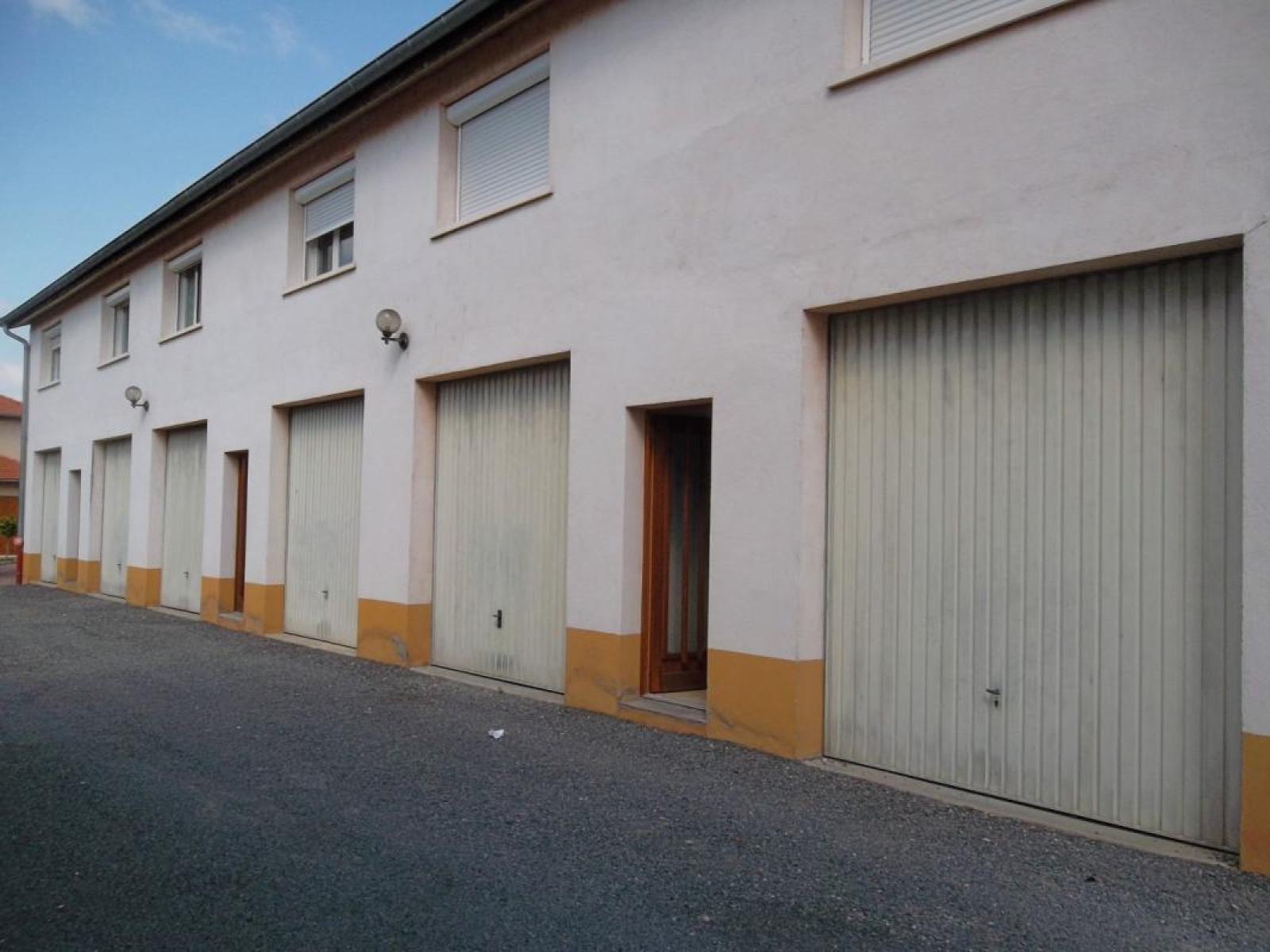 Image_1, Garage, Roanne, ref :108896