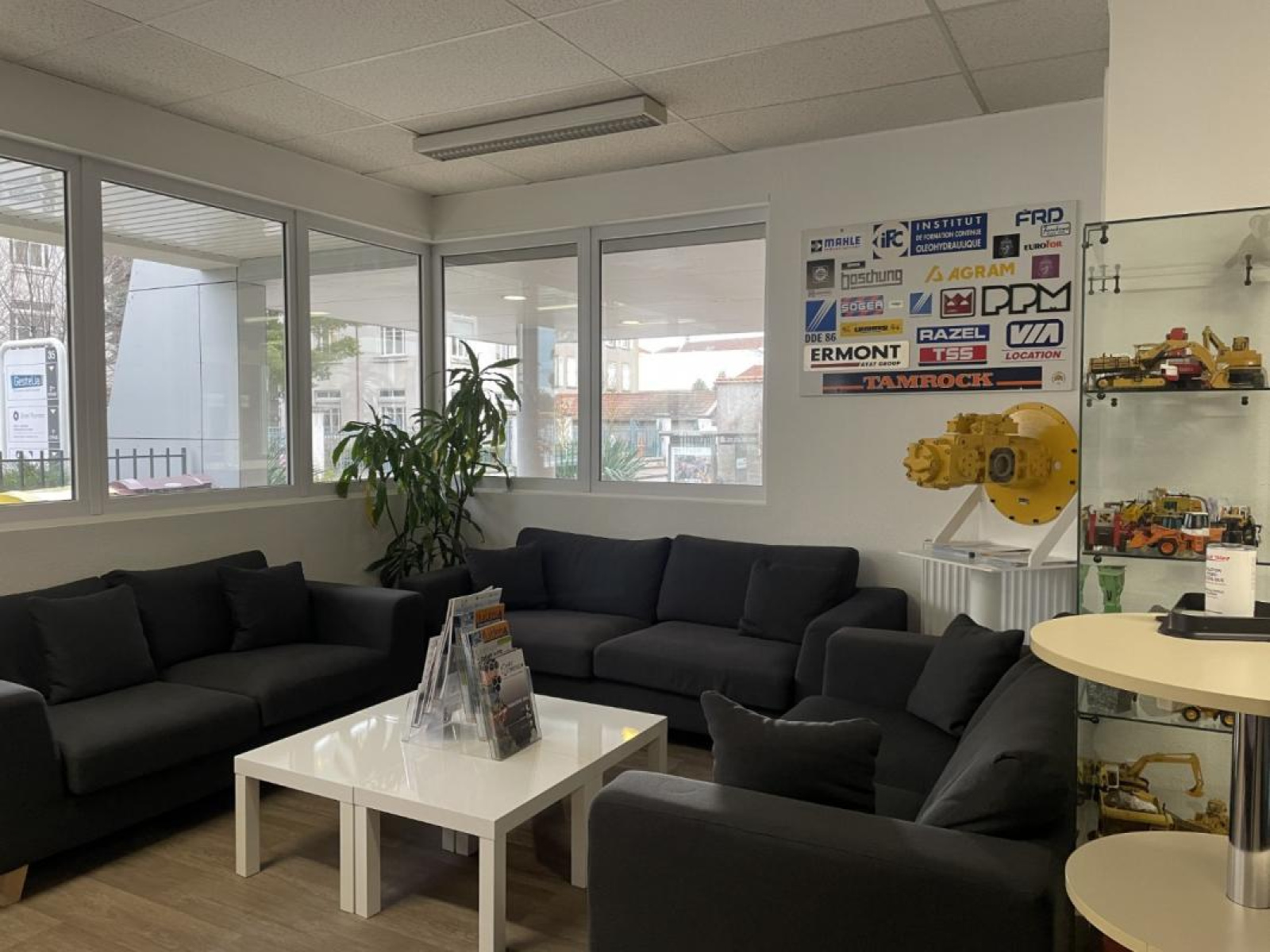 Image_11, Local commercial, Roanne, ref :100756