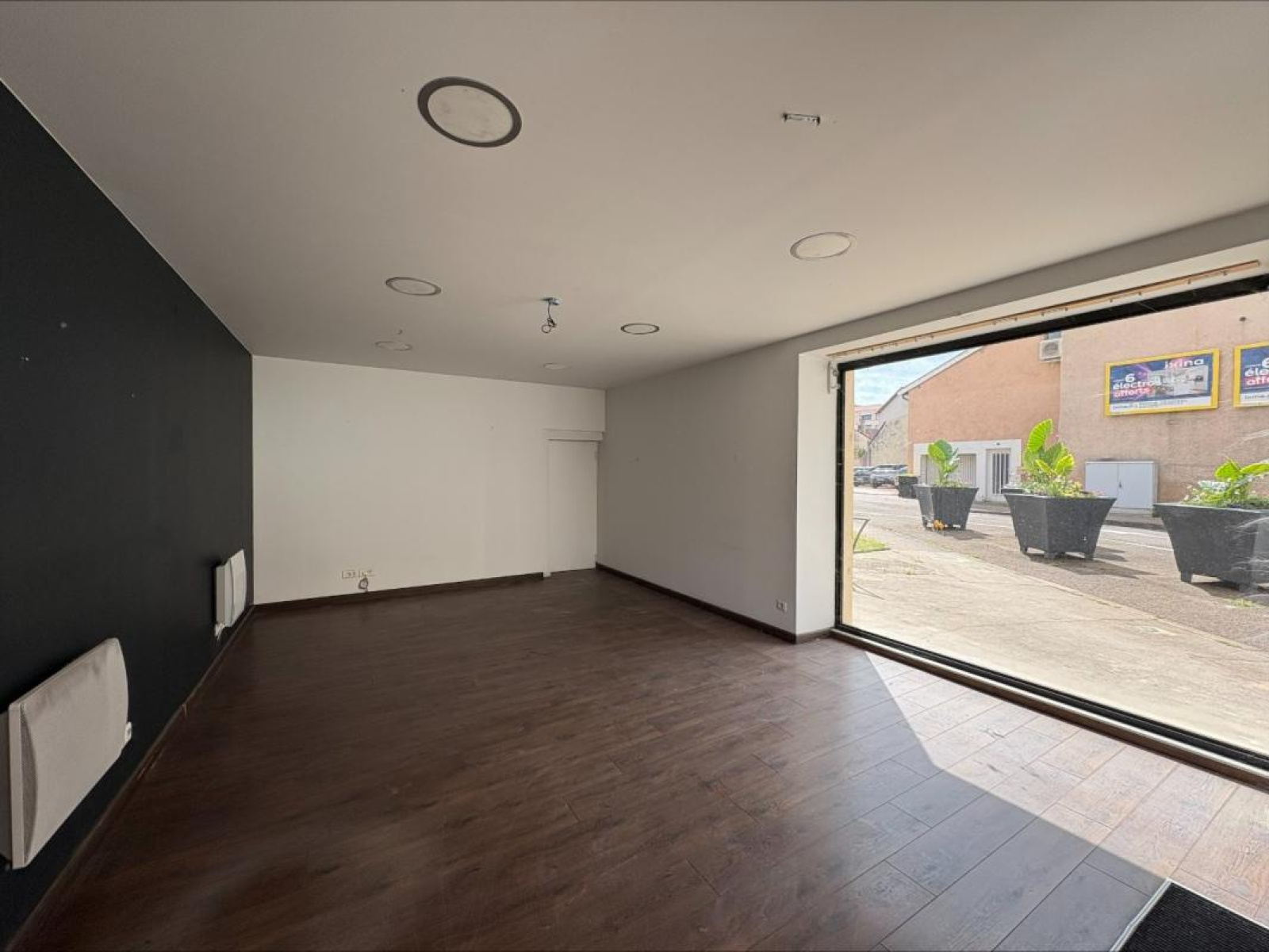 Image_1, Local commercial, Le Coteau, ref :100779