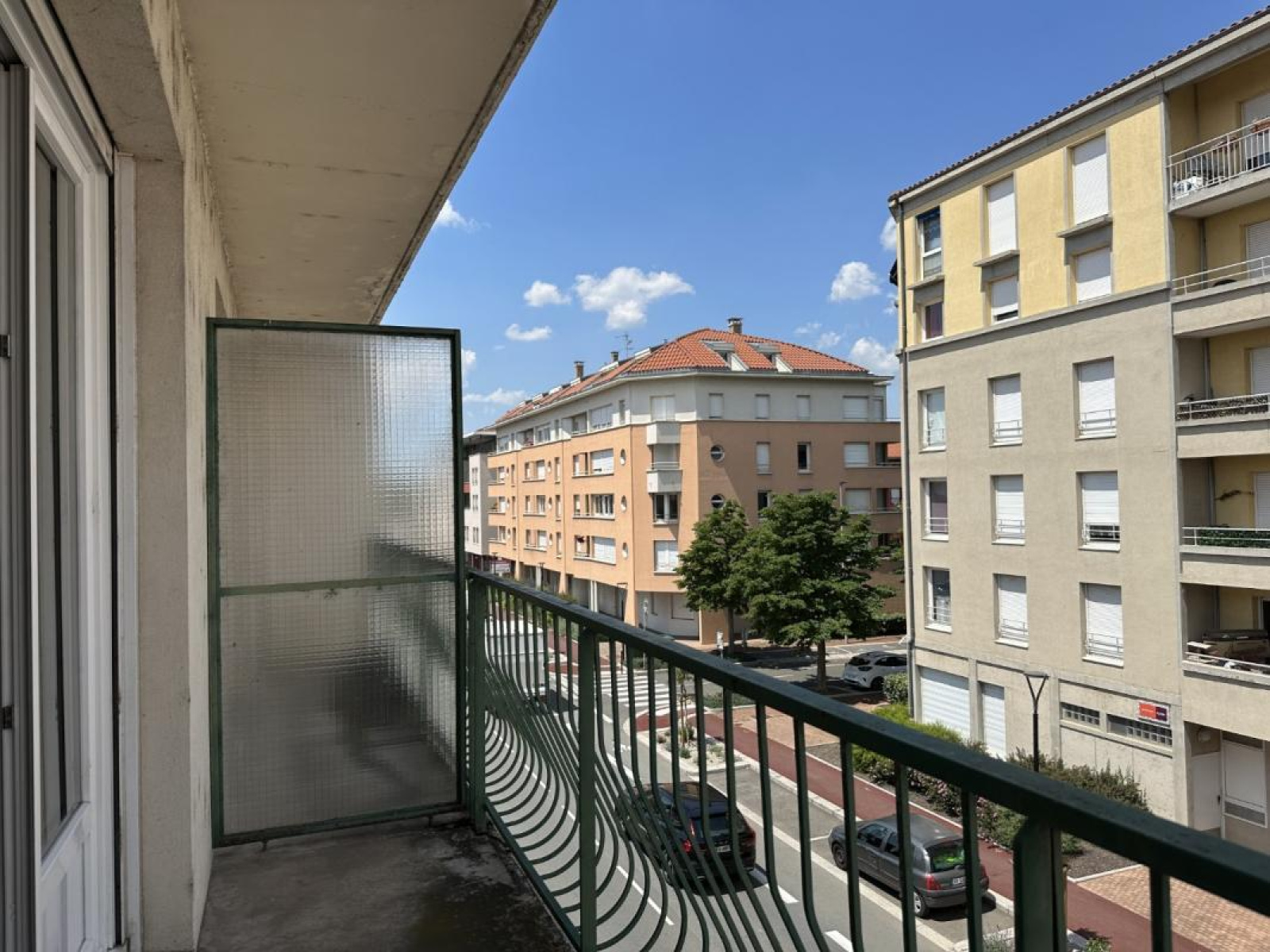 Image_11, Studio, Le Coteau, ref :117543