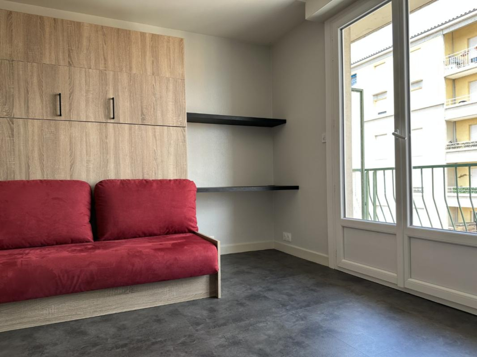 Image_5, Studio, Le Coteau, ref :117543