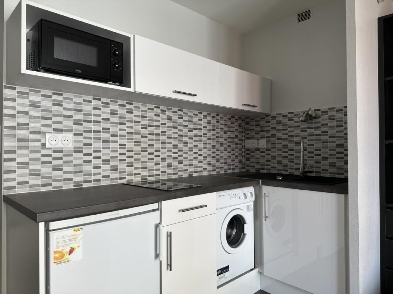 Image_3, Studio, Le Coteau, ref :117543