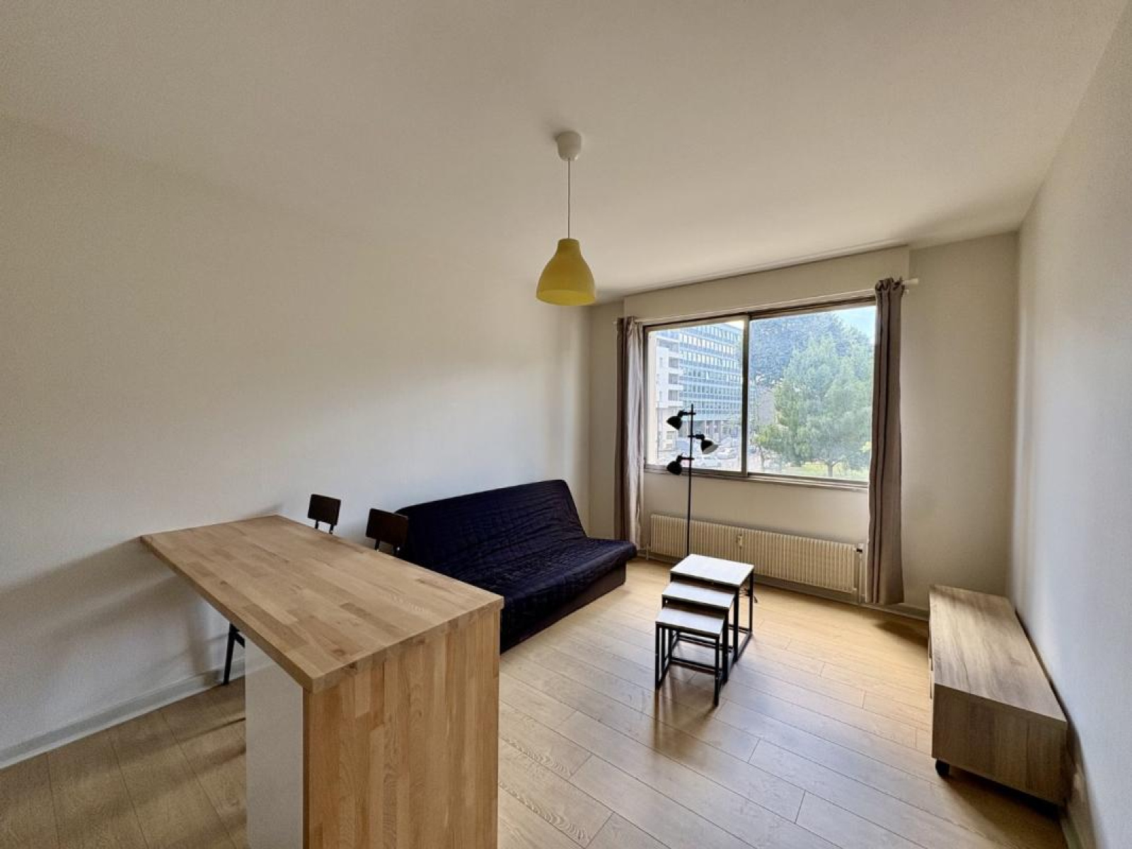 Image_2, Studio, Roanne, ref :110302