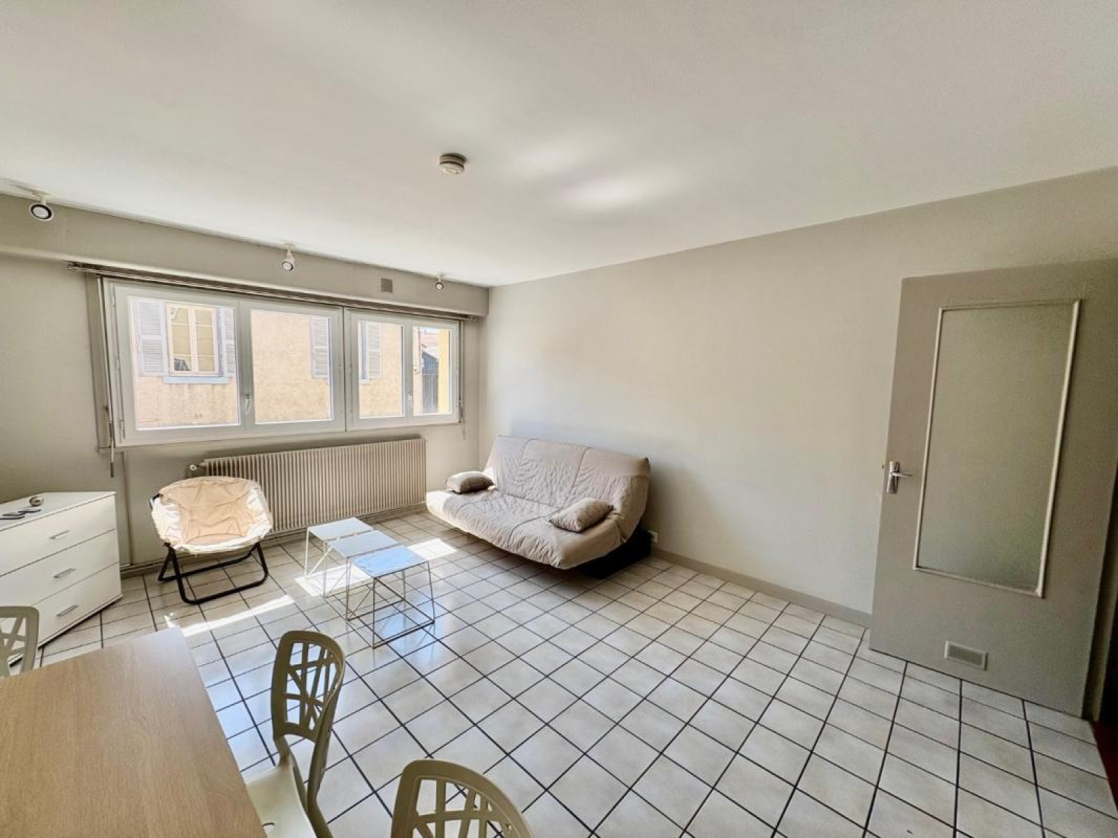 Image_2, Studio, Roanne, ref :114033