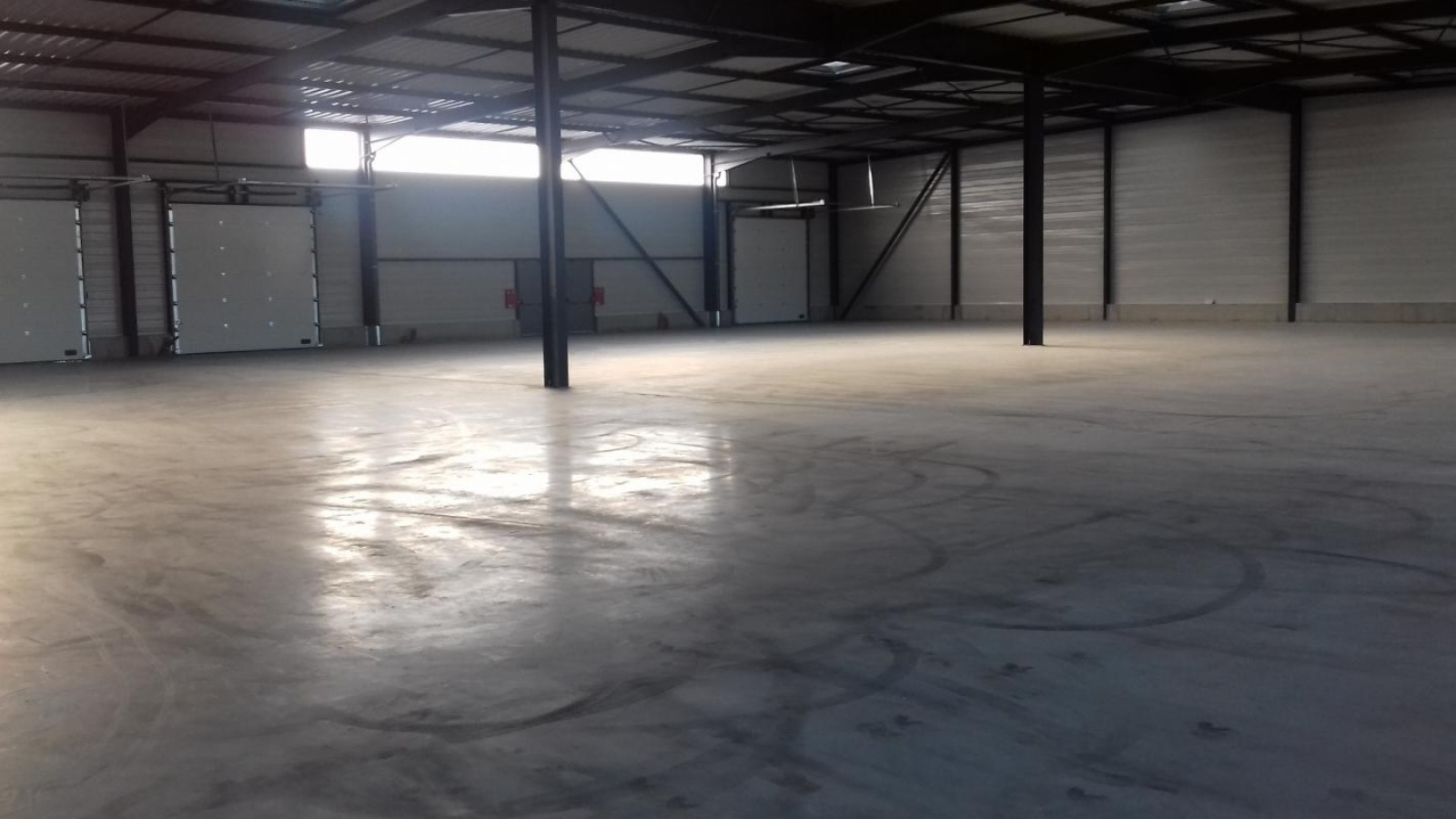 Image_2, Local commercial, Neulise, ref :1843