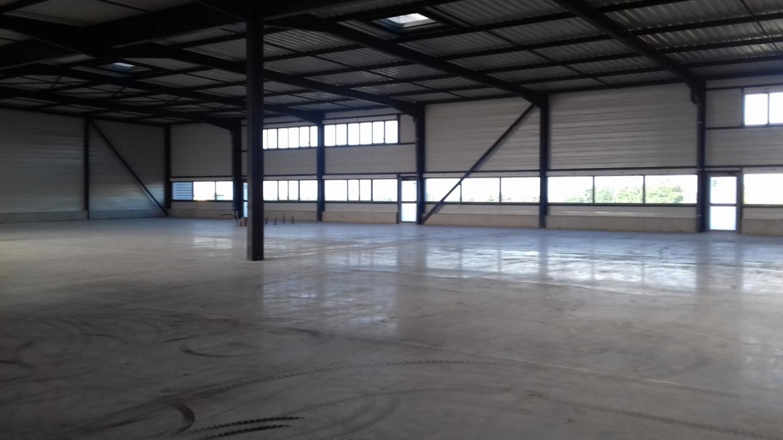 Image_3, Local commercial, Neulise, ref :1843