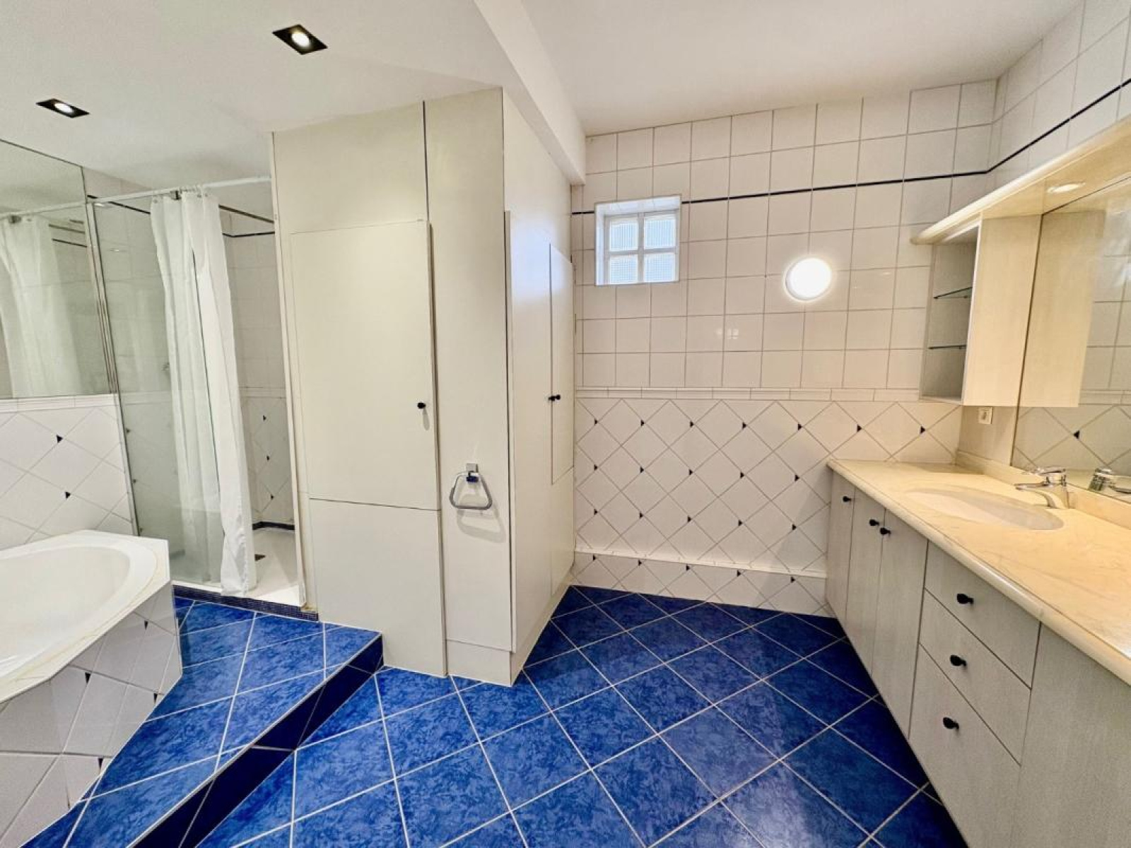 Image_12, Appartement, Roanne, ref :114536