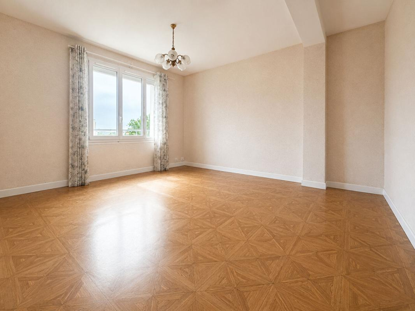Image_1, Appartement, Roanne, ref :12389