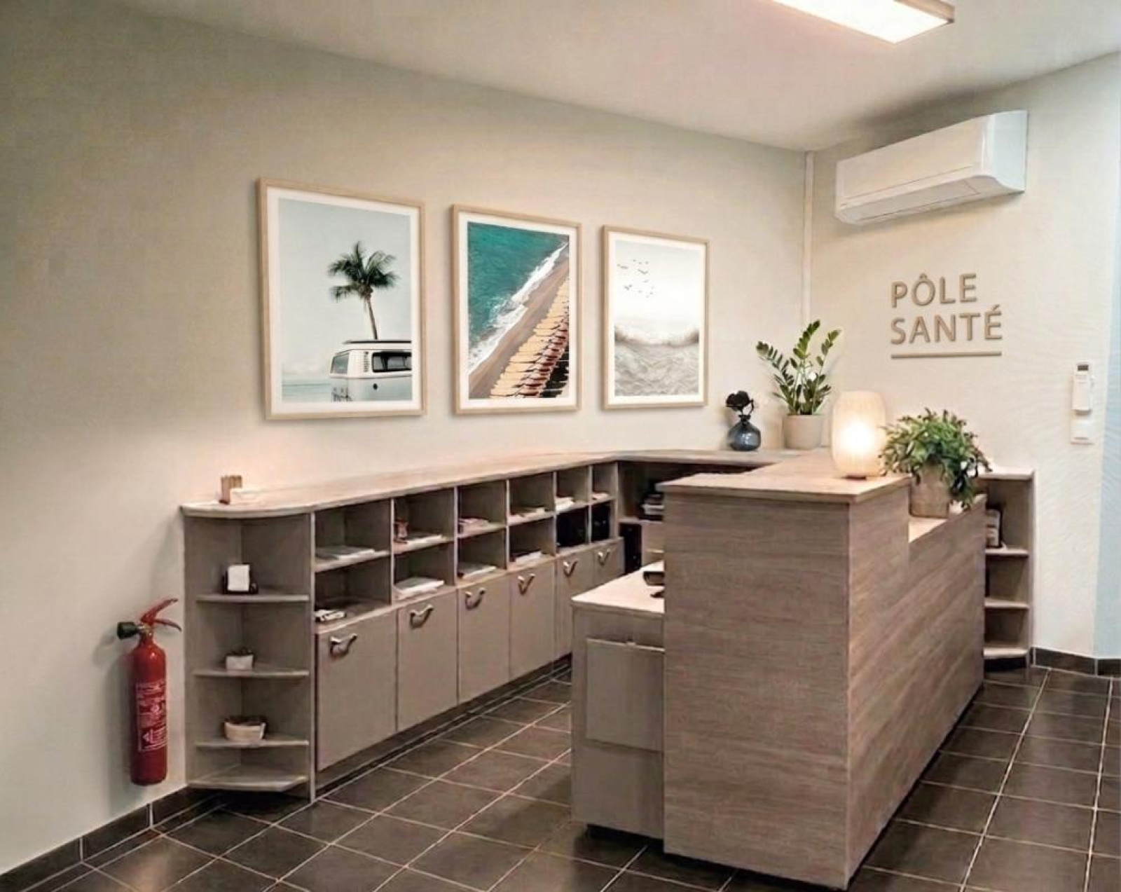 Image_2, Local commercial, Lentigny, ref :111083