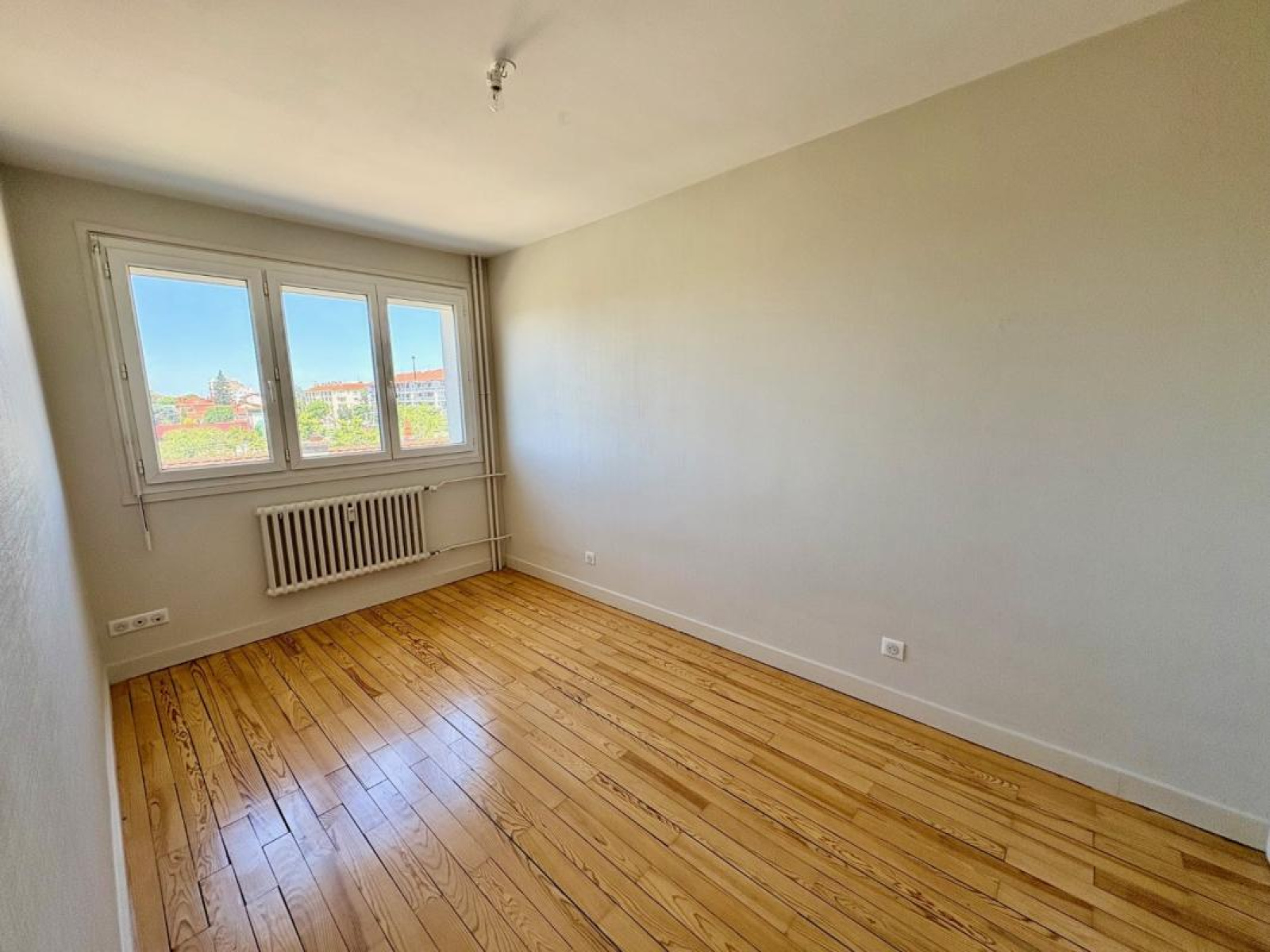 Image_12, Appartement, Le Coteau, ref :127830