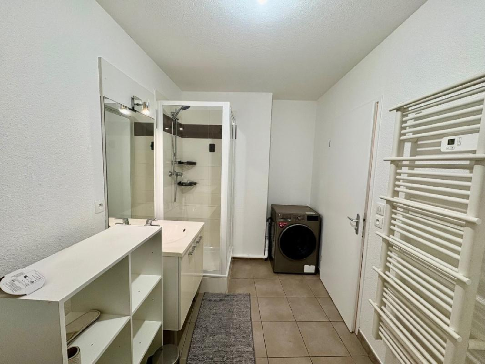 Image_9, Studio, Roanne, ref :107537