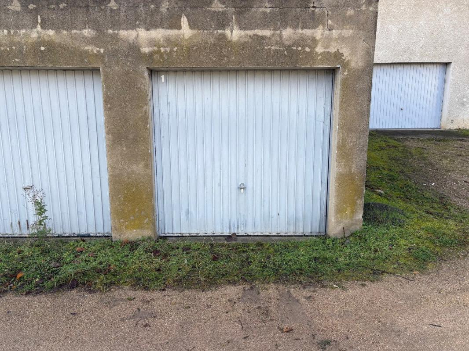 Image_1, Garage, Mably, ref :107719