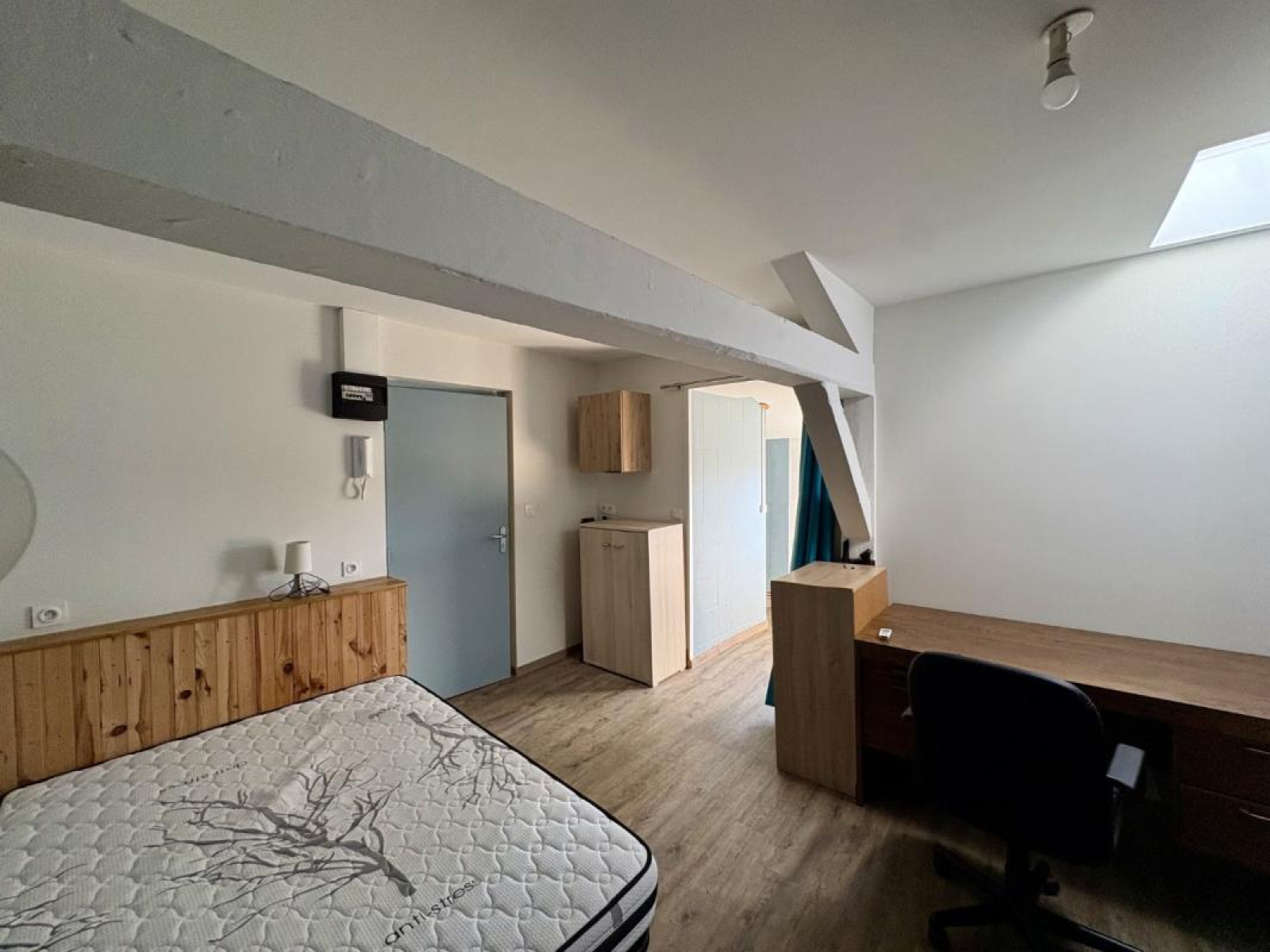 Image_4, Studio, Roanne, ref :124809