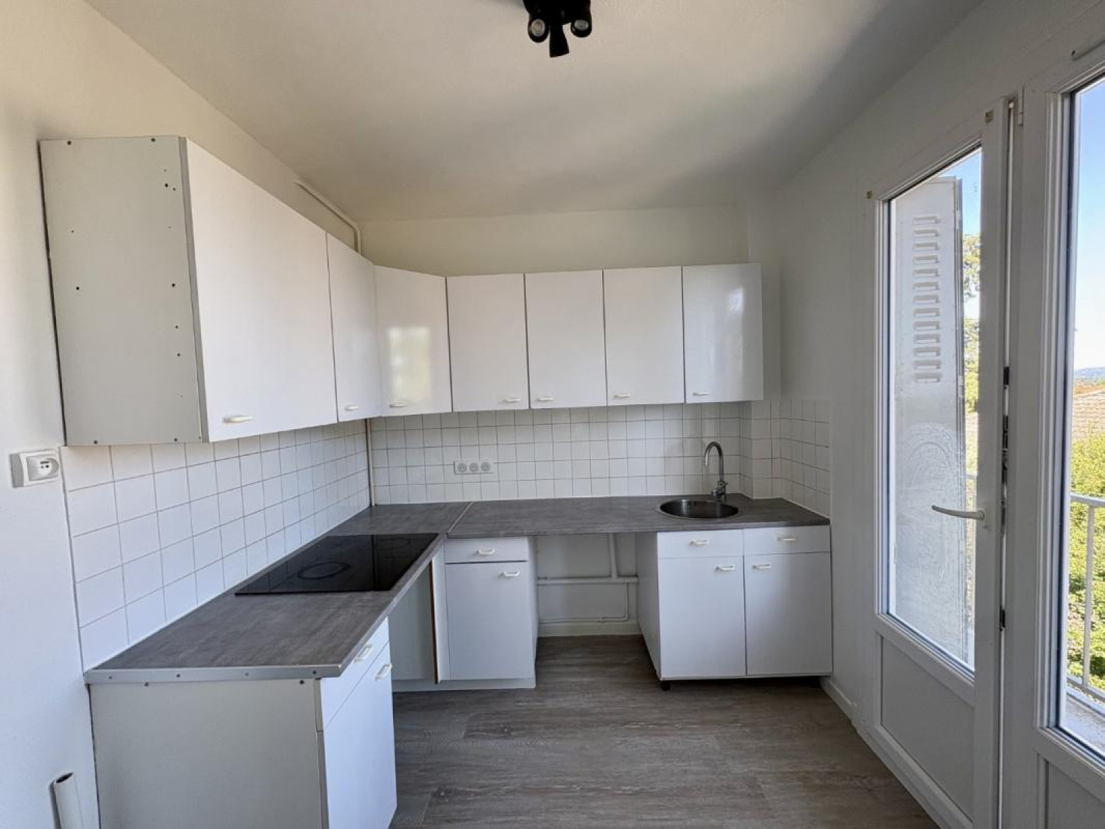 Image_2, Appartement, Riorges, ref :120312