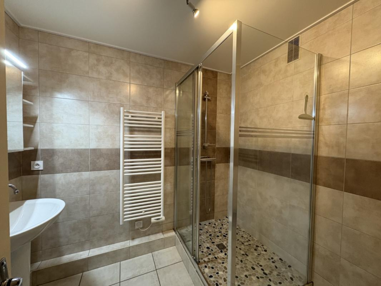 Image_8, Appartement, Le Coteau, ref :111473